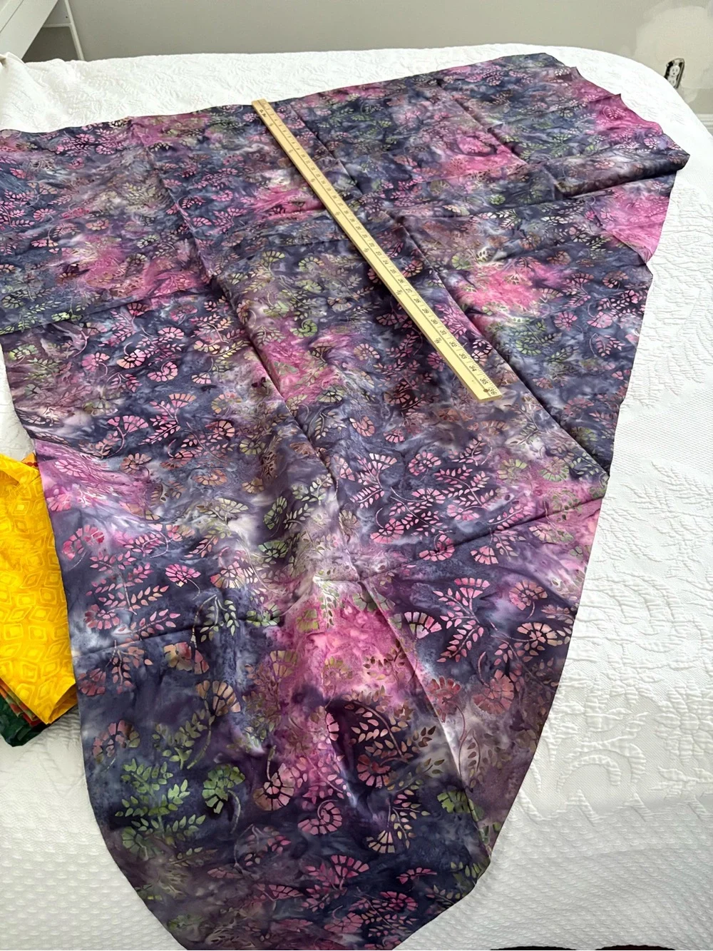 Batik fabric 100% cotton large remnant lot quilting crafts sewing